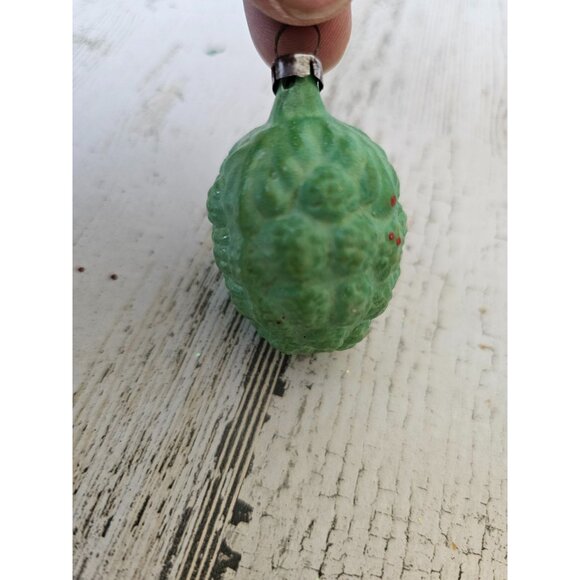 Antique green raspberry glass ornament Xmas Germany tree - Picture 1 of 7